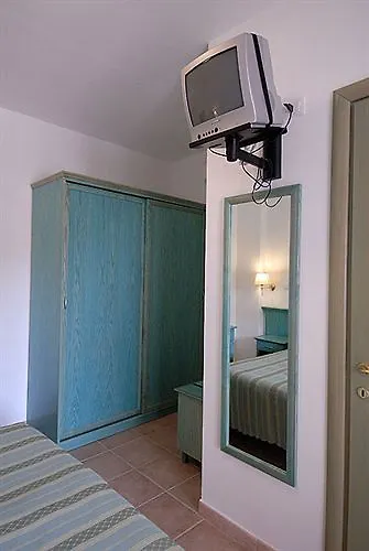 Hotel Mezzaluna Carloforte   Carloforte (Isola di San Pietro)